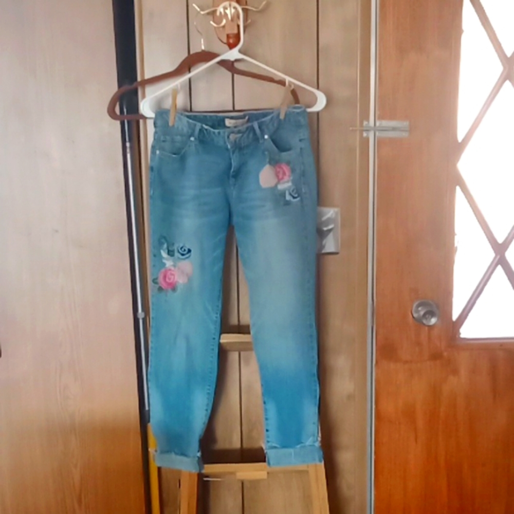 Juniors jeans